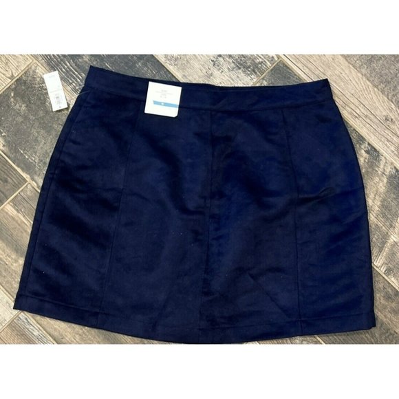 New $30 Old Navy Women’s Faux Suede Snap Button Mini Skirt Navy‎ Blue Size 12 - Picture 4 of 6